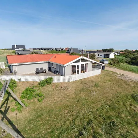 Semesterbostad Pool House Close To The Coast Vestervig