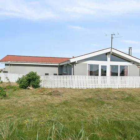 Poolhus Tæt Ved Kysten Vestervig
